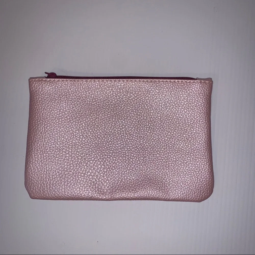 Ipsy makeup bag
